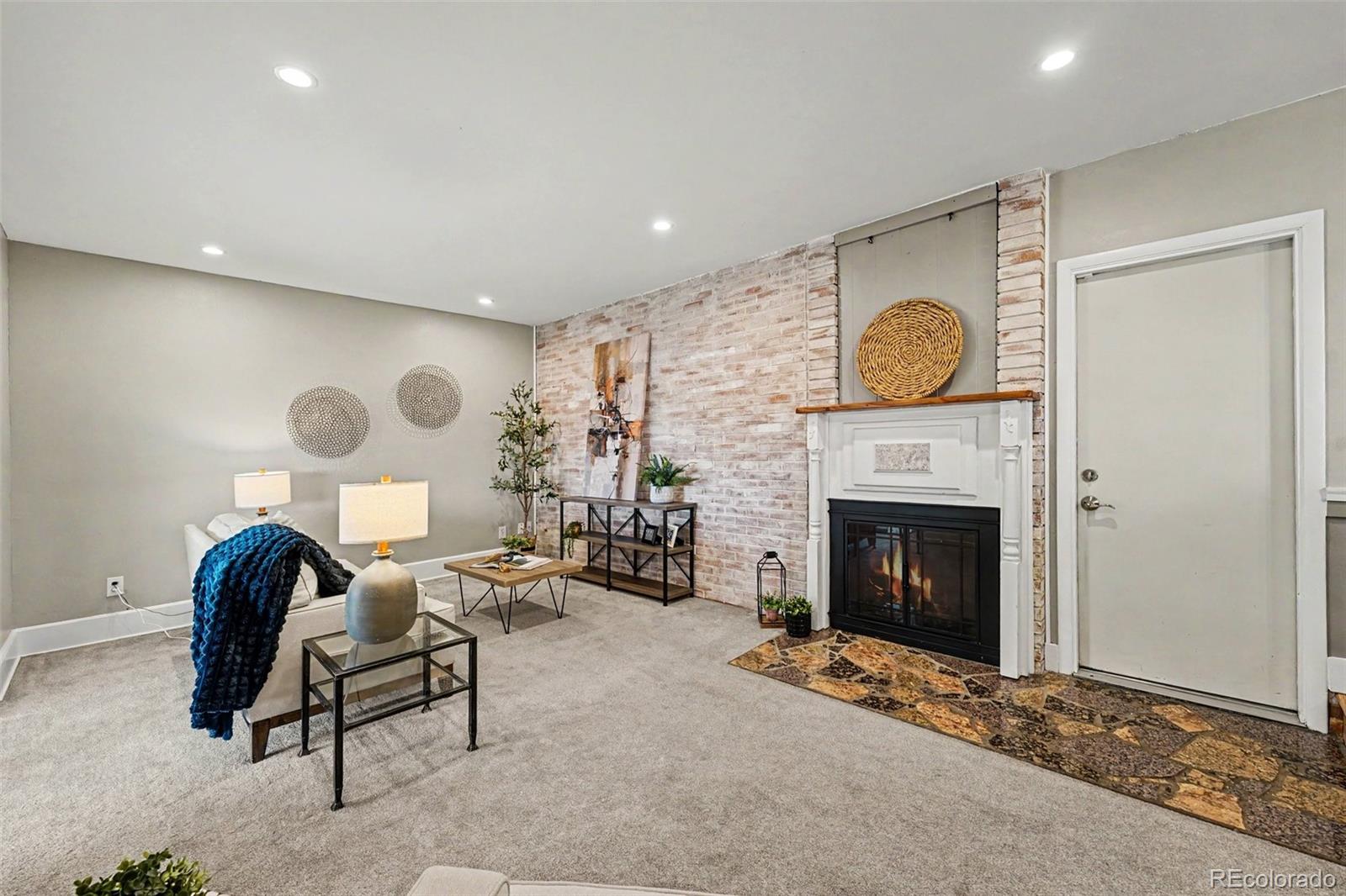 6134 Queen Court Arvada CO 80004