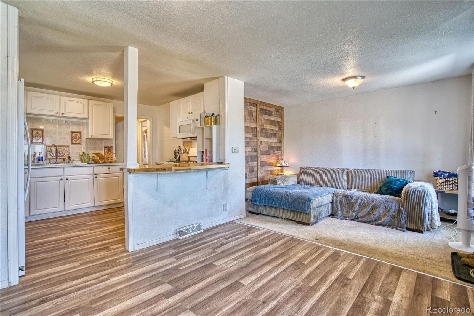 246 Todd Avenue La Salle CO 80645