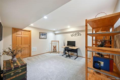 2421 S Zinnia Way Denver CO 80228