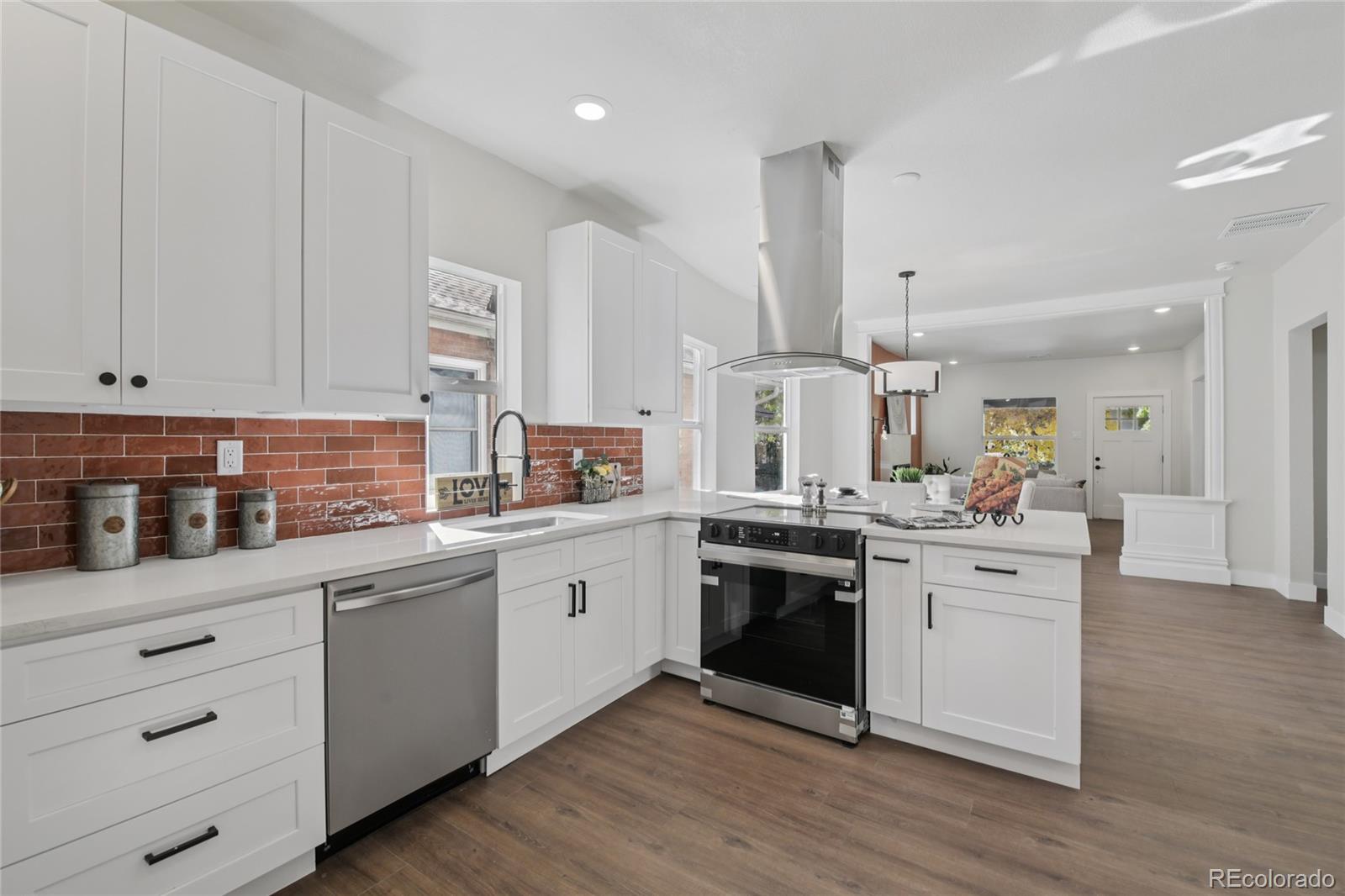2342 Dexter Street Denver CO 80207