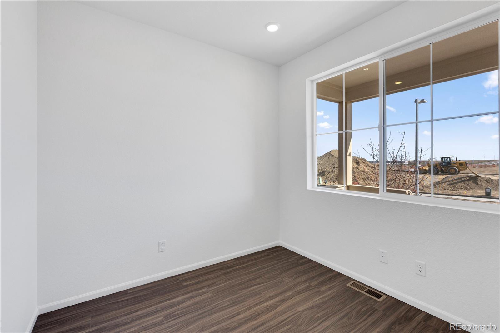 5456 N Elk Street Aurora CO 80019