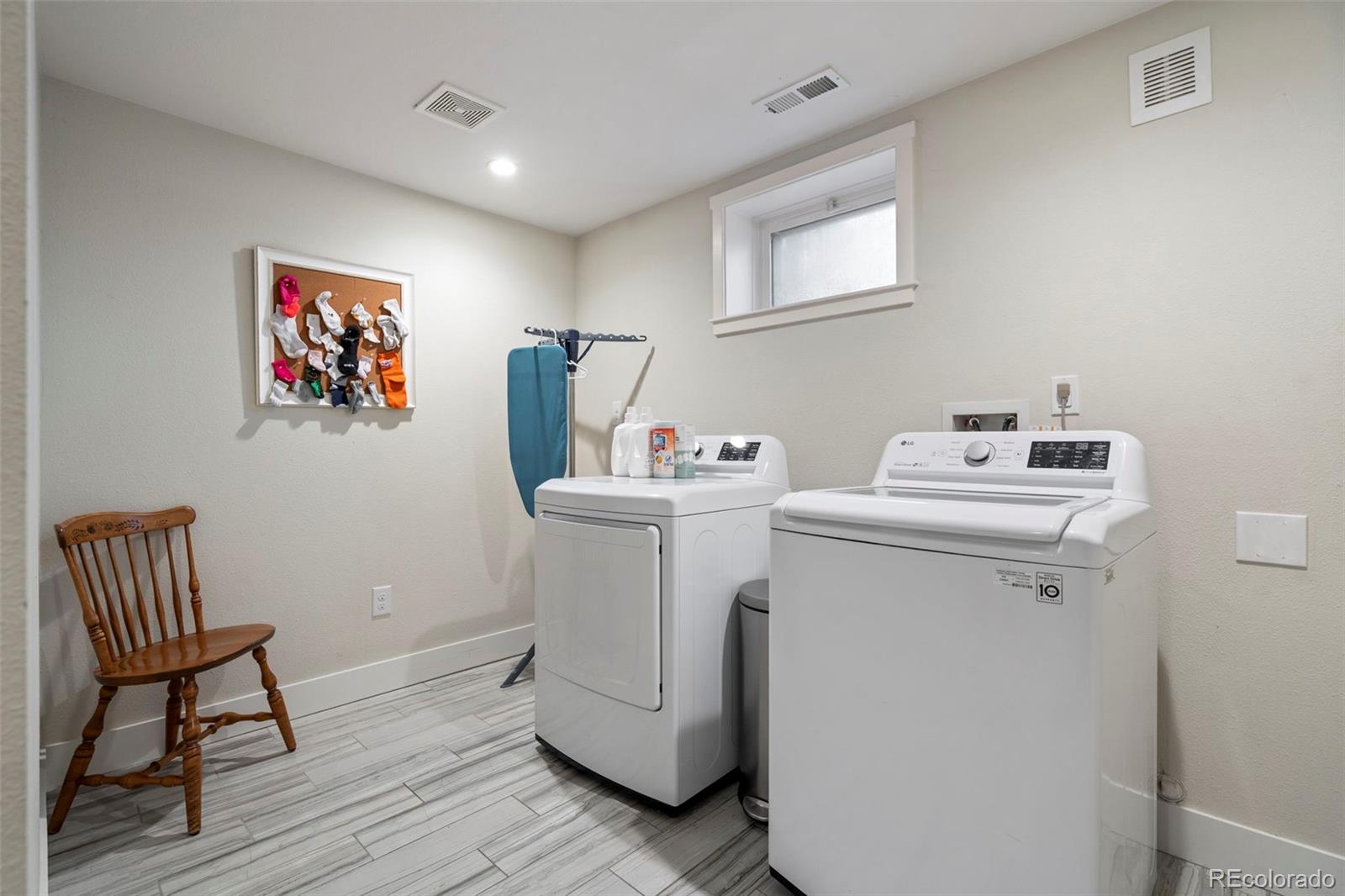 6927 Newcombe Street Arvada CO 80004