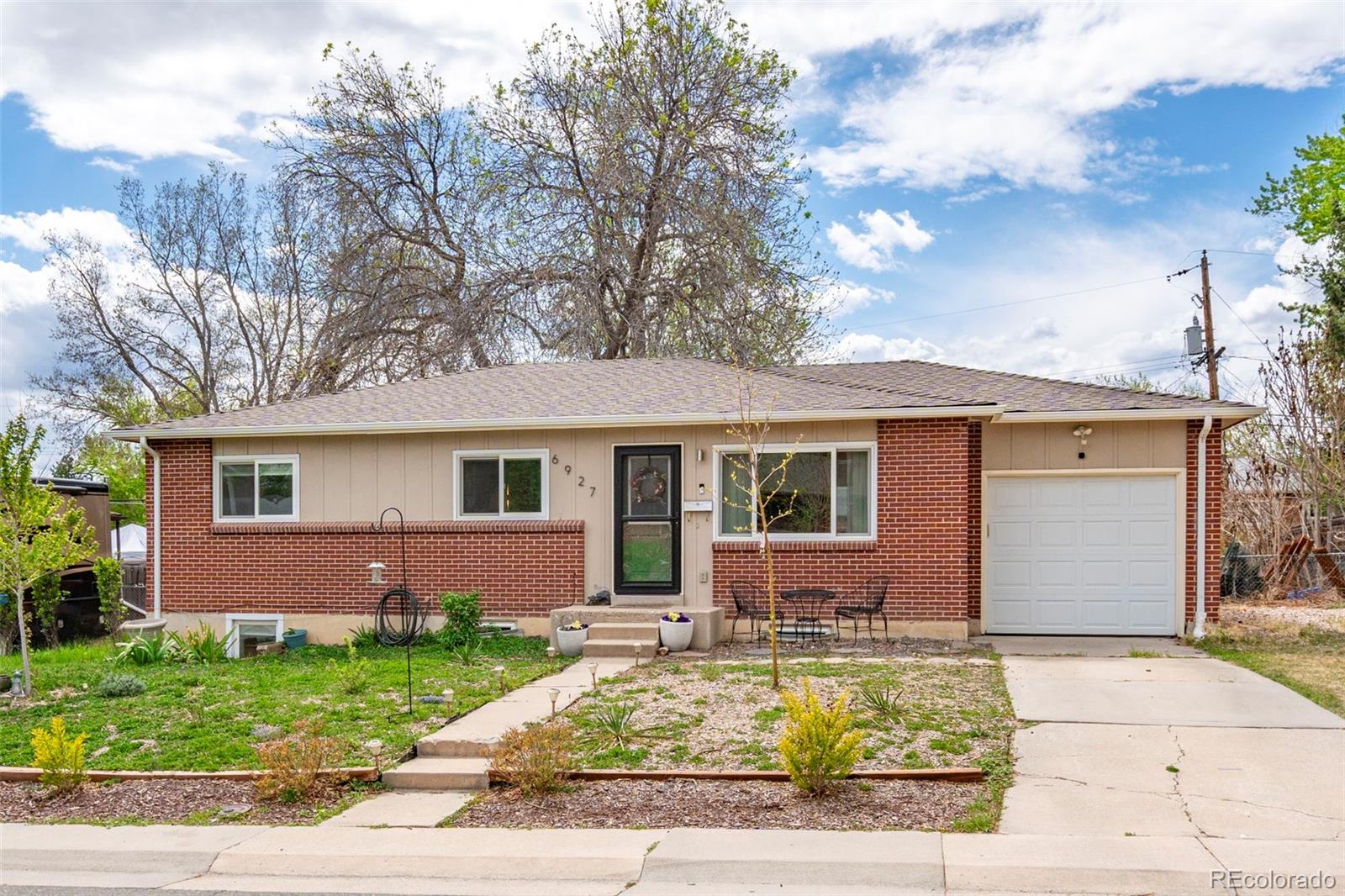 6927 Newcombe Street Arvada CO 80004