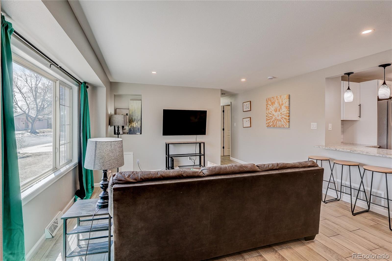 6733 S Ash Way Centennial CO 80122