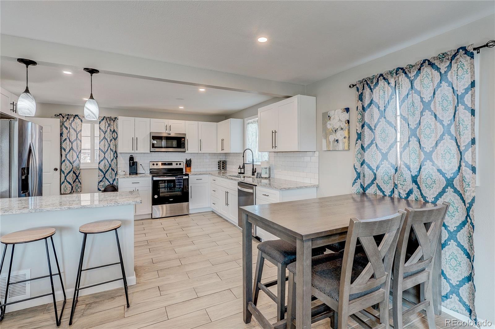6733 S Ash Way Centennial CO 80122