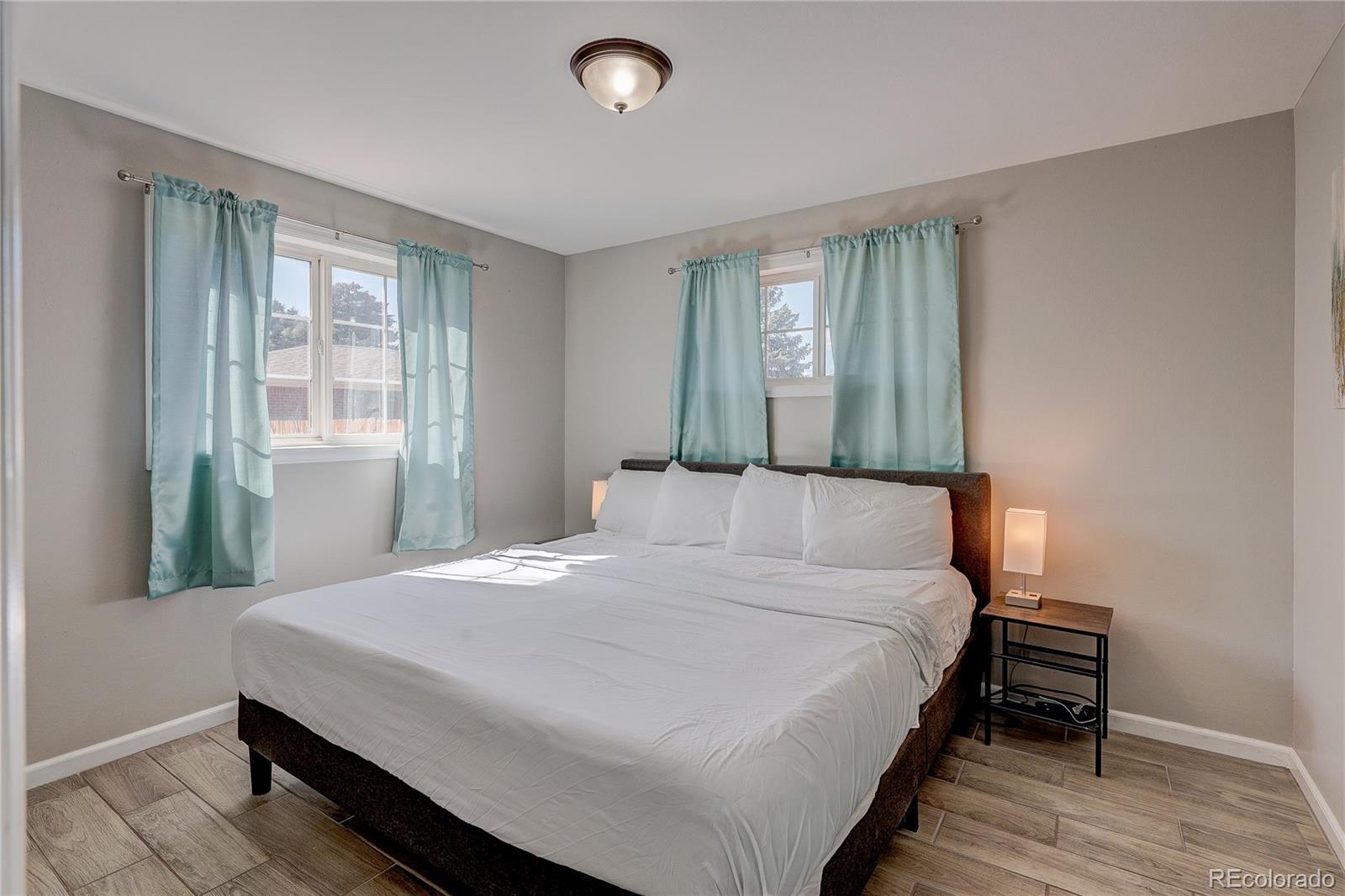 6733 S Ash Way Centennial CO 80122