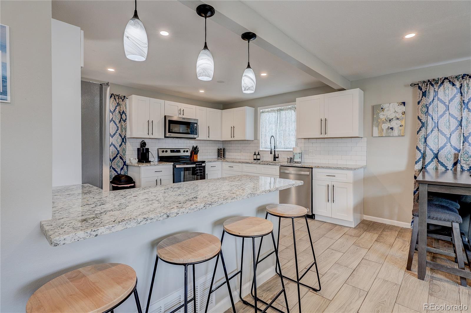 6733 S Ash Way Centennial CO 80122