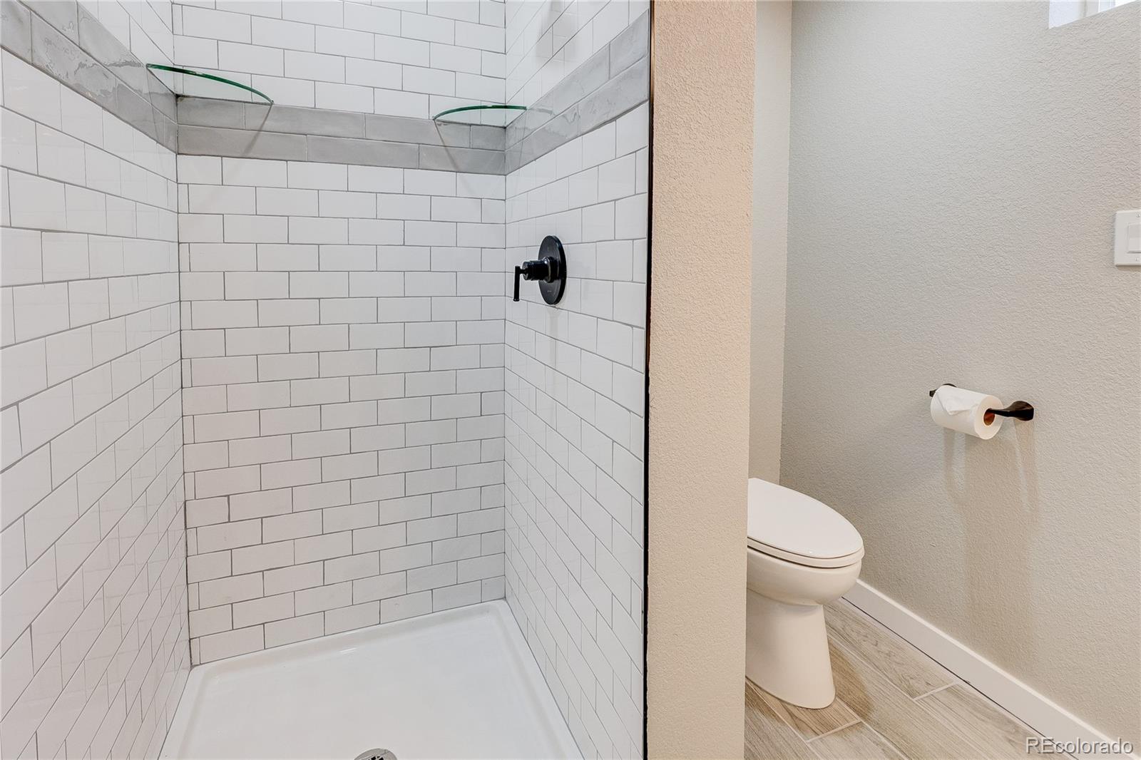 6733 S Ash Way Centennial CO 80122