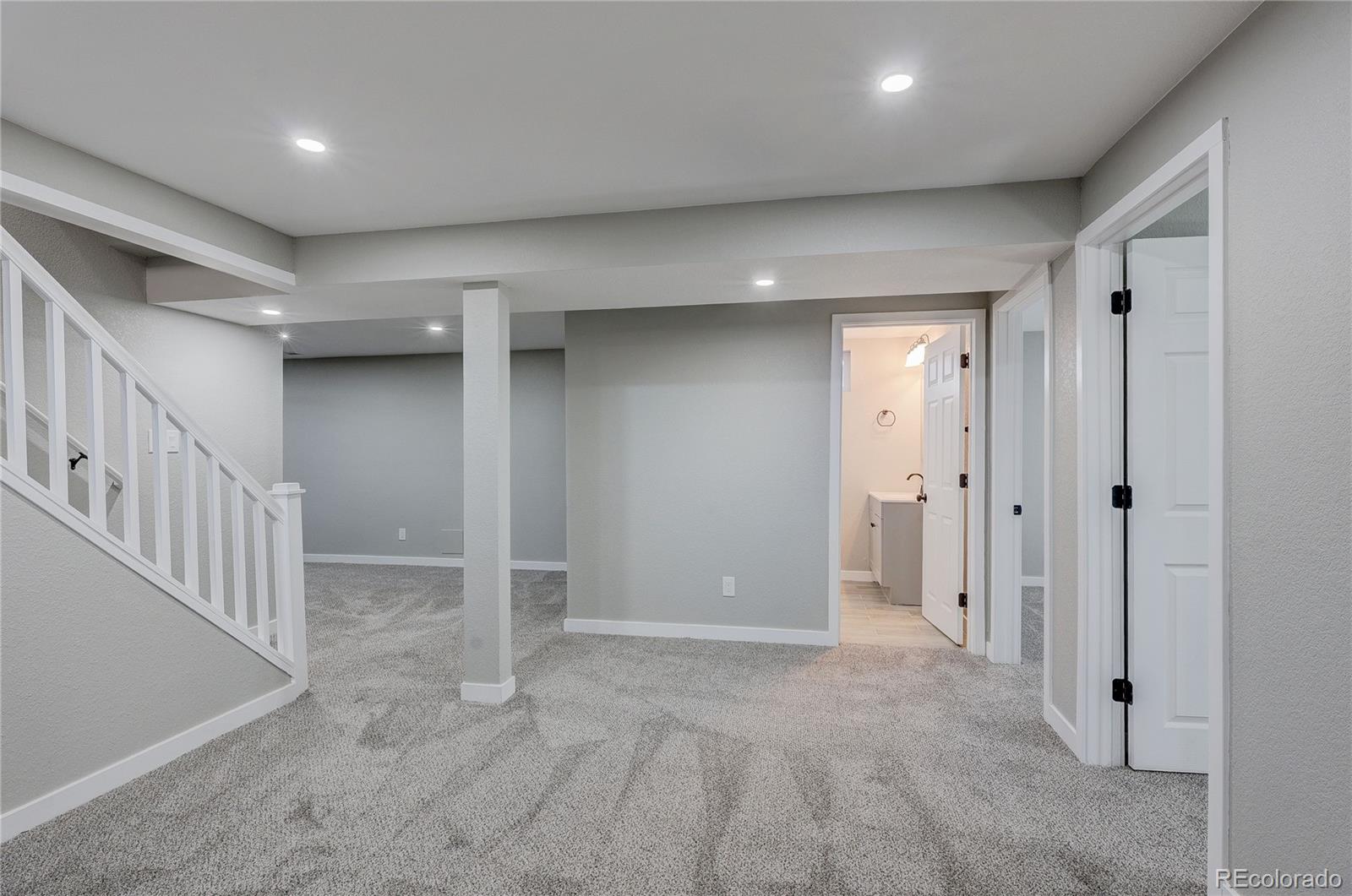 6733 S Ash Way Centennial CO 80122