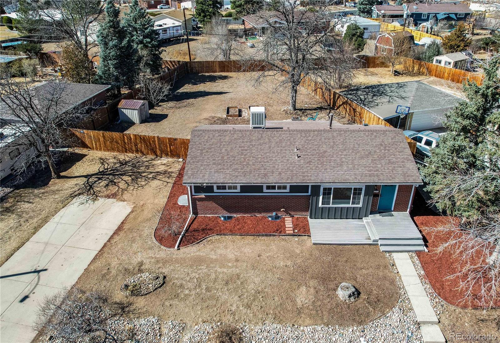 6733 S Ash Way Centennial CO 80122