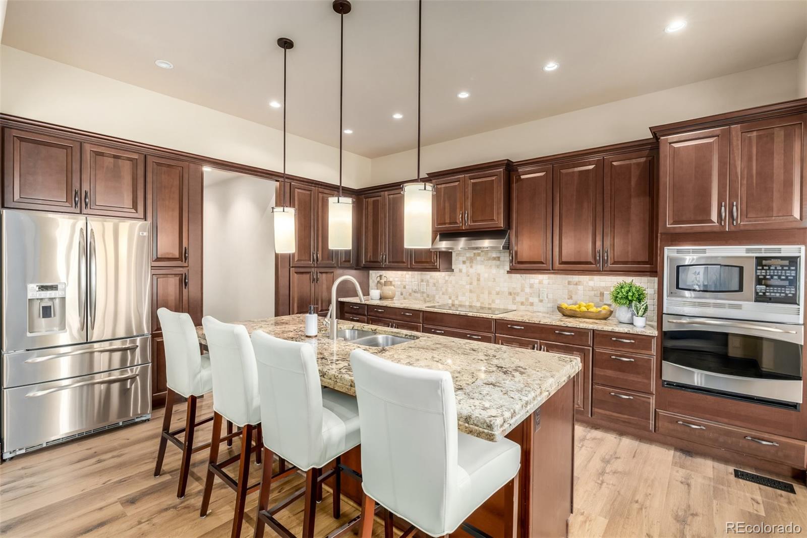 8159 Vivian Street Arvada CO 80005