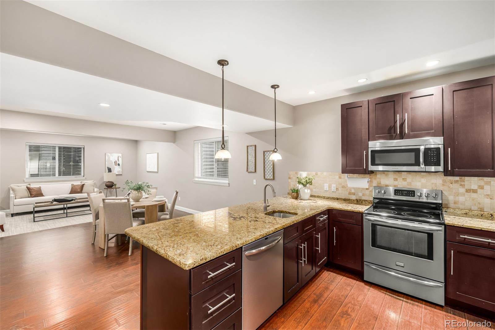 8159 Vivian Street Arvada CO 80005