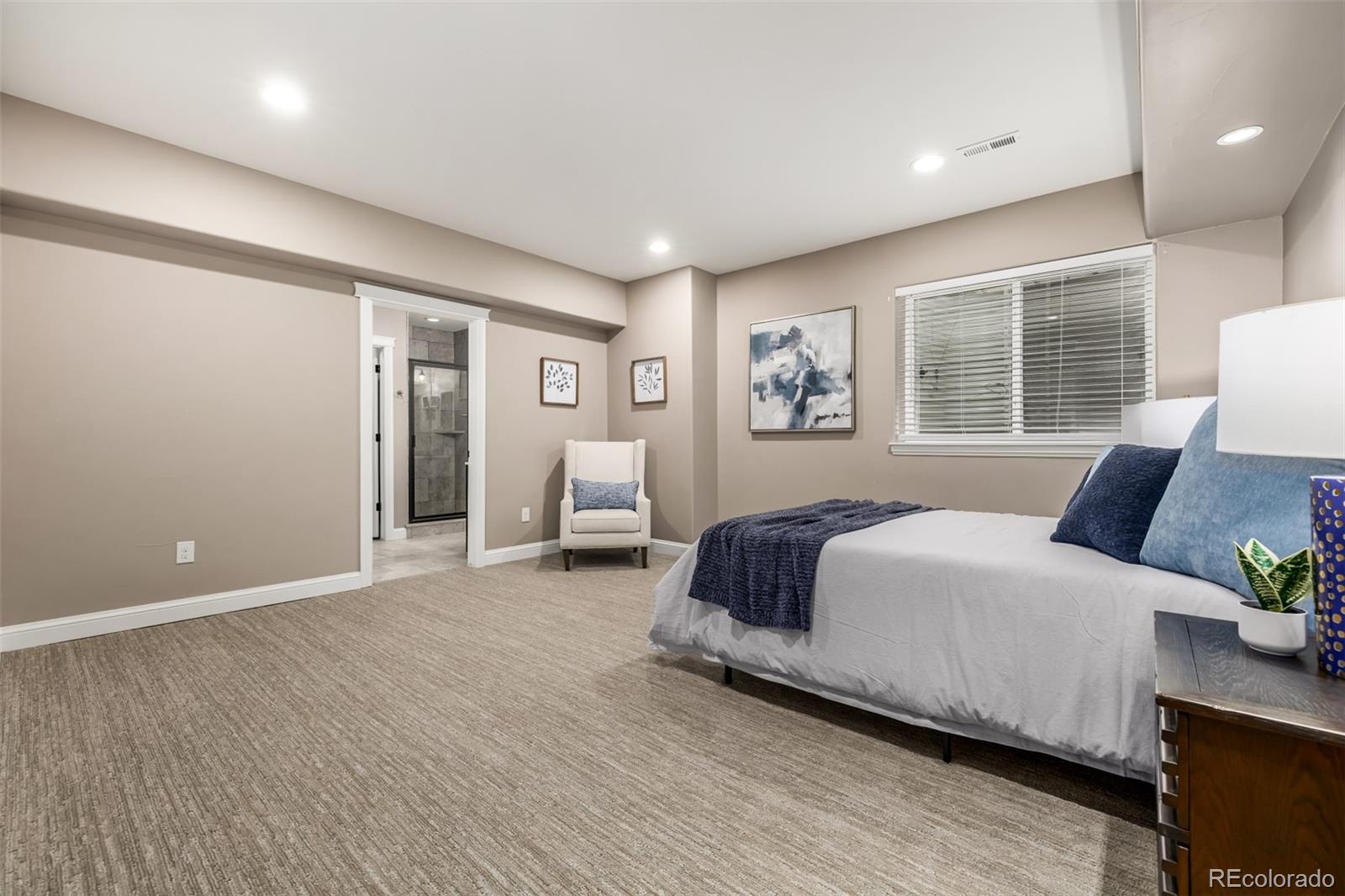 8159 Vivian Street Arvada CO 80005