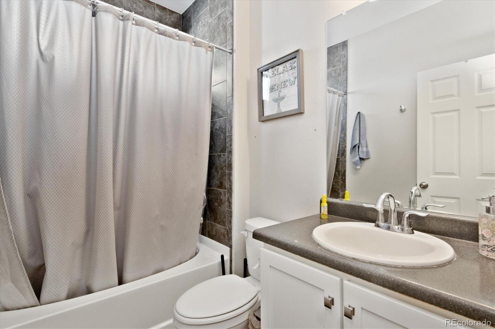 10294 Yampa Street Commerce City CO 80022