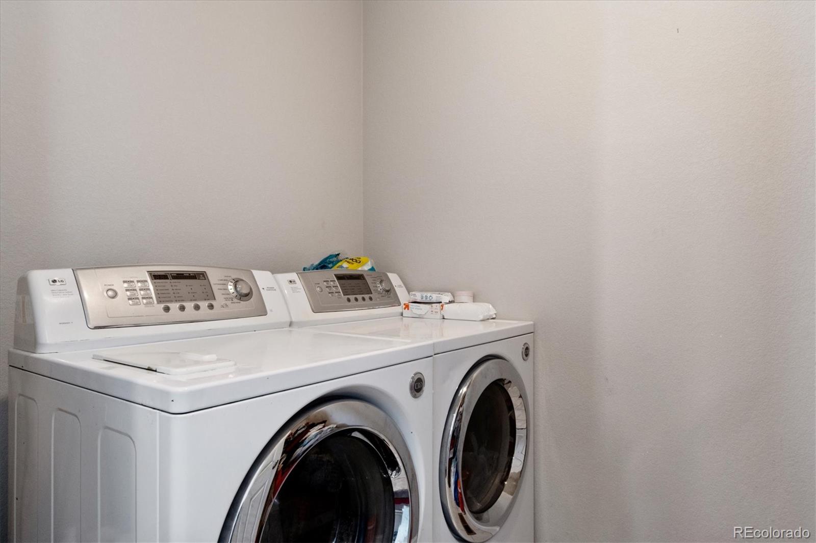 10294 Yampa Street Commerce City CO 80022