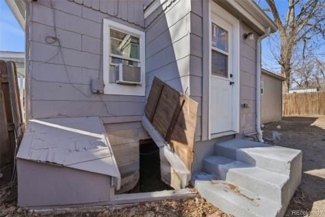 2314 E Monument Street Colorado Springs CO 80909