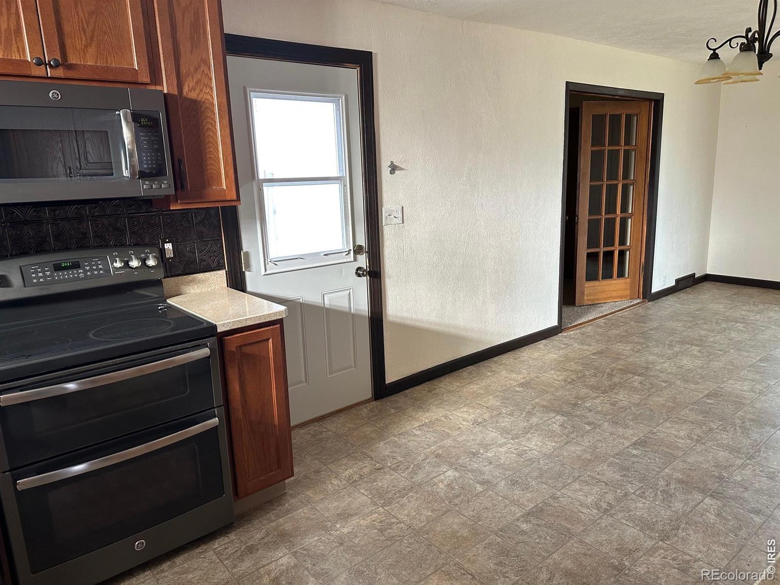312 W 6th Street Julesburg CO 80737