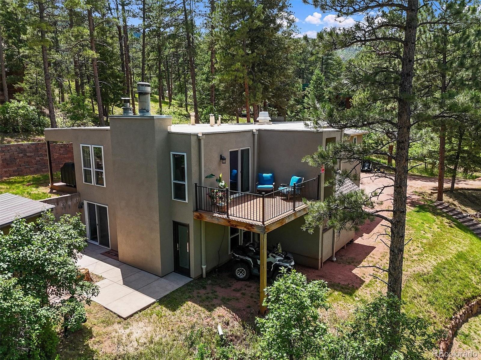 6100 Apache Drive Larkspur CO 80118