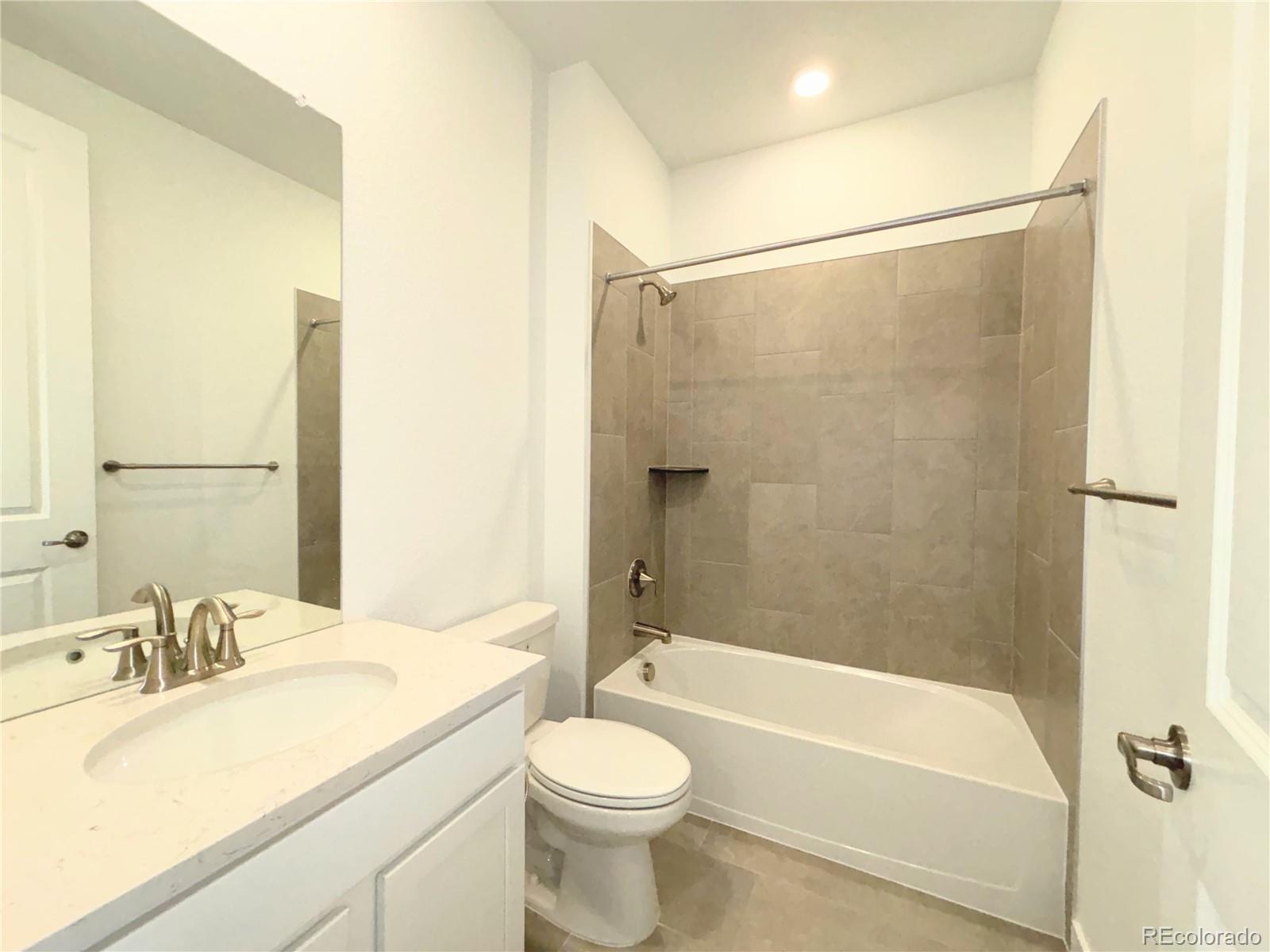 24625 E Kettle Court Aurora CO 80016