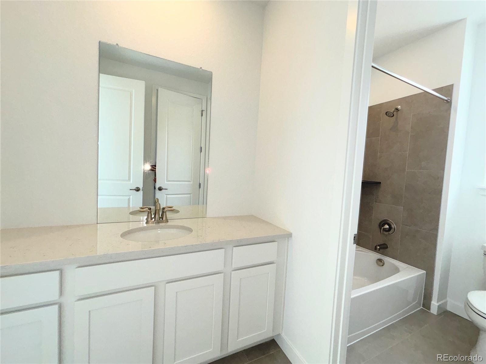 24625 E Kettle Court Aurora CO 80016