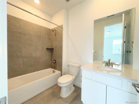 24625 E Kettle Court Aurora CO 80016