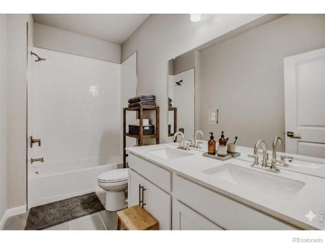 670 Noola Street Windsor CO 80550