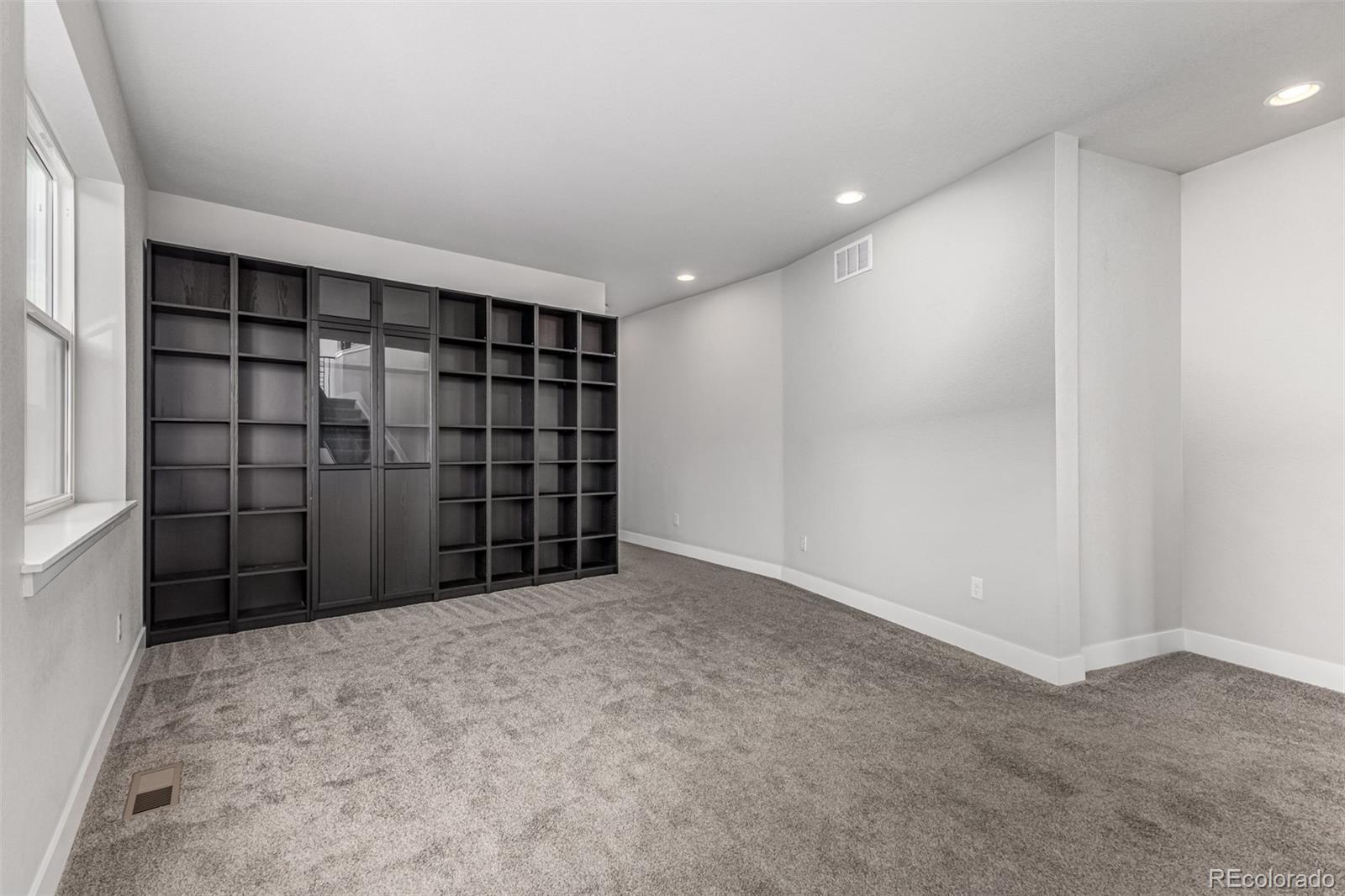 6034 N Nepal Street Aurora CO 80019