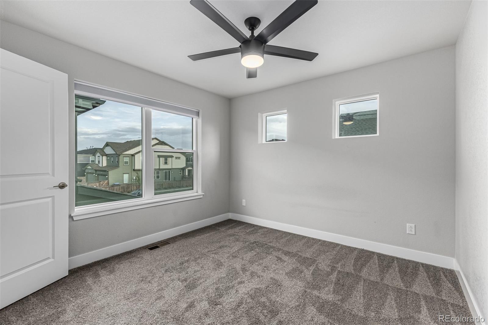 6034 N Nepal Street Aurora CO 80019