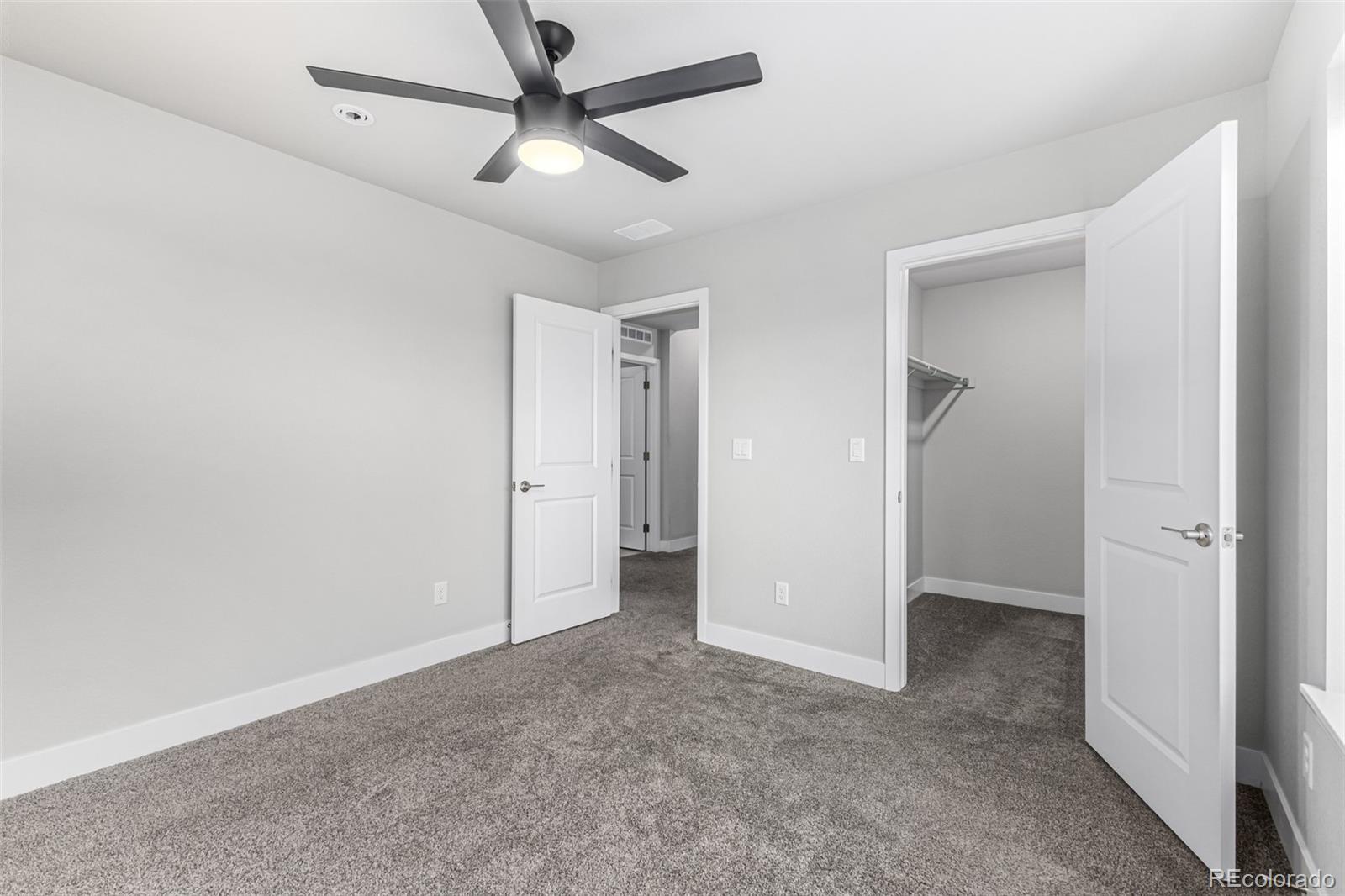 6034 N Nepal Street Aurora CO 80019