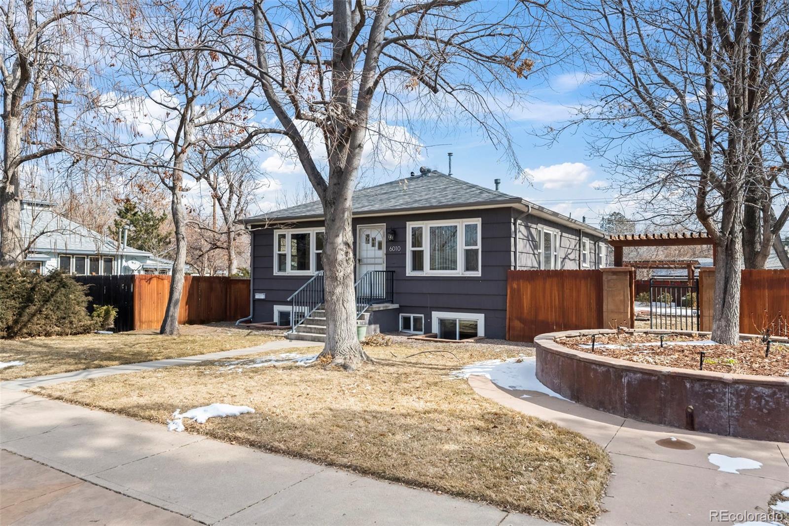 6010 S Bemis Street Littleton CO 80120