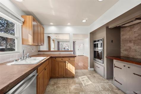 6010 S Bemis Street Littleton CO 80120