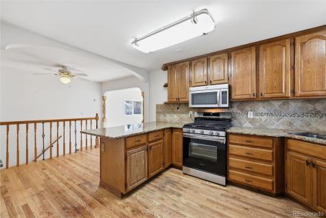 1042 S Holland Court Lakewood CO 80226