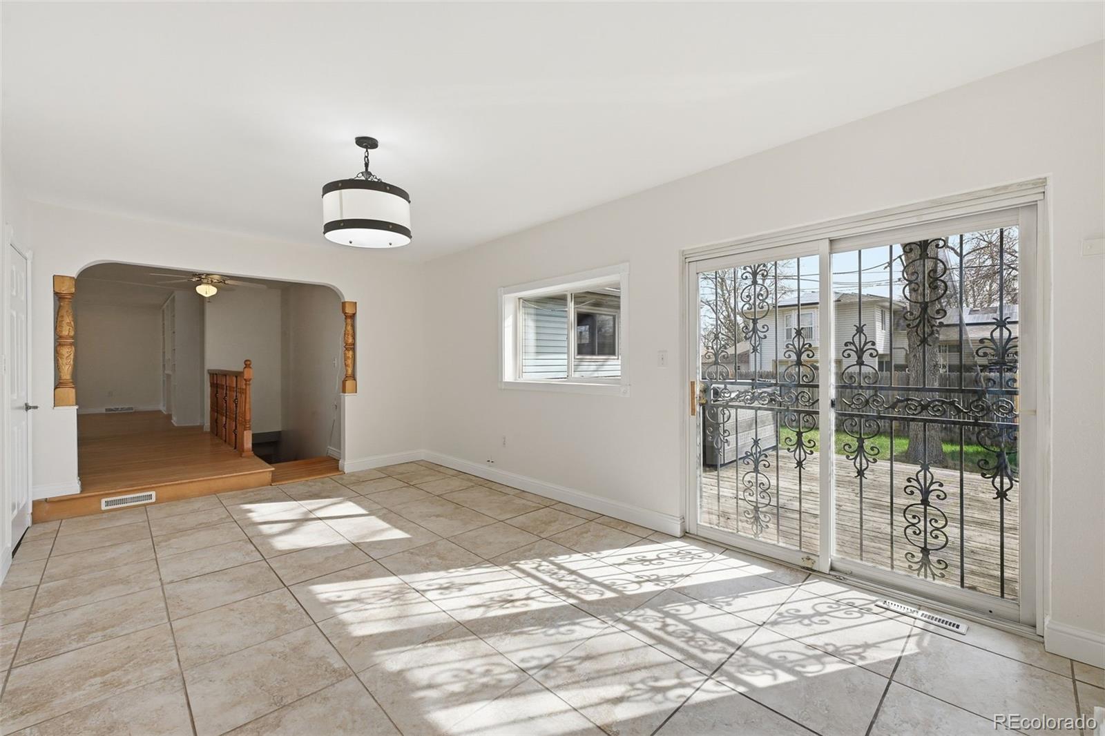 1042 S Holland Court Lakewood CO 80226