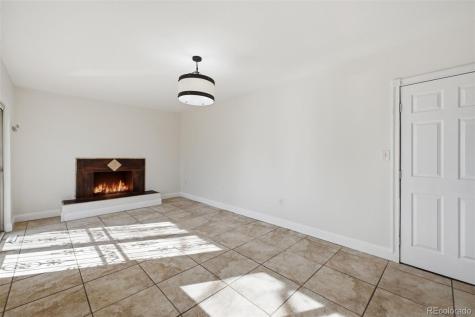 1042 S Holland Court Lakewood CO 80226