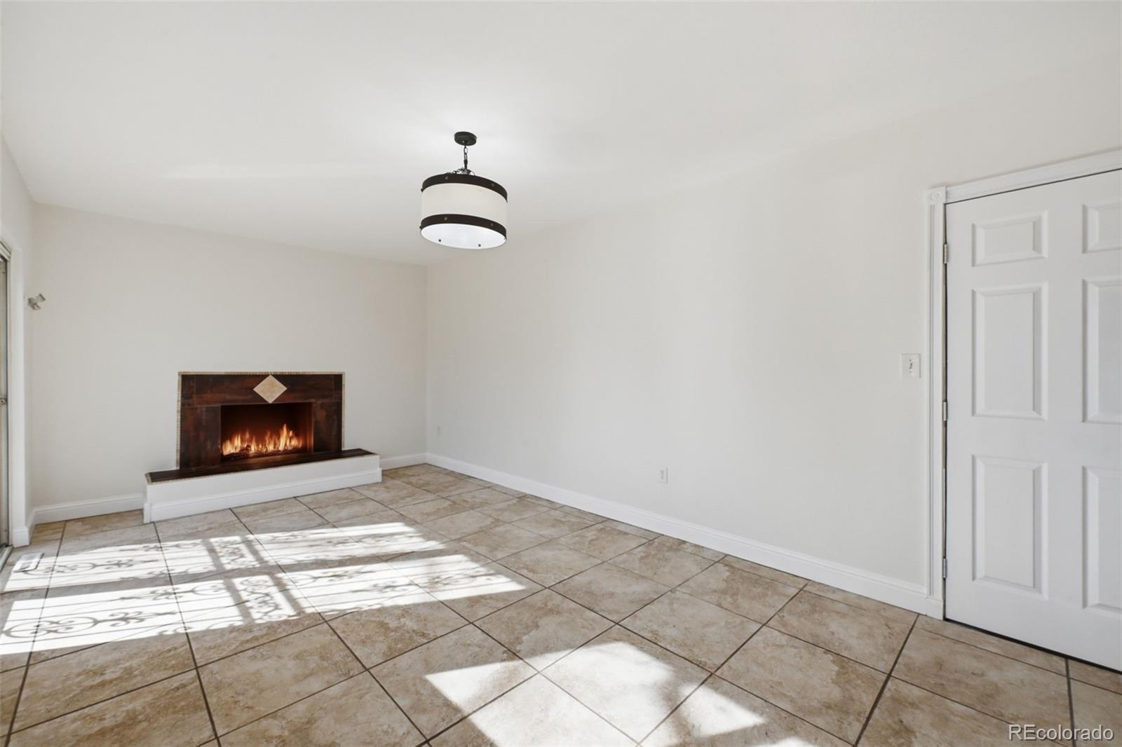 1042 S Holland Court Lakewood CO 80226