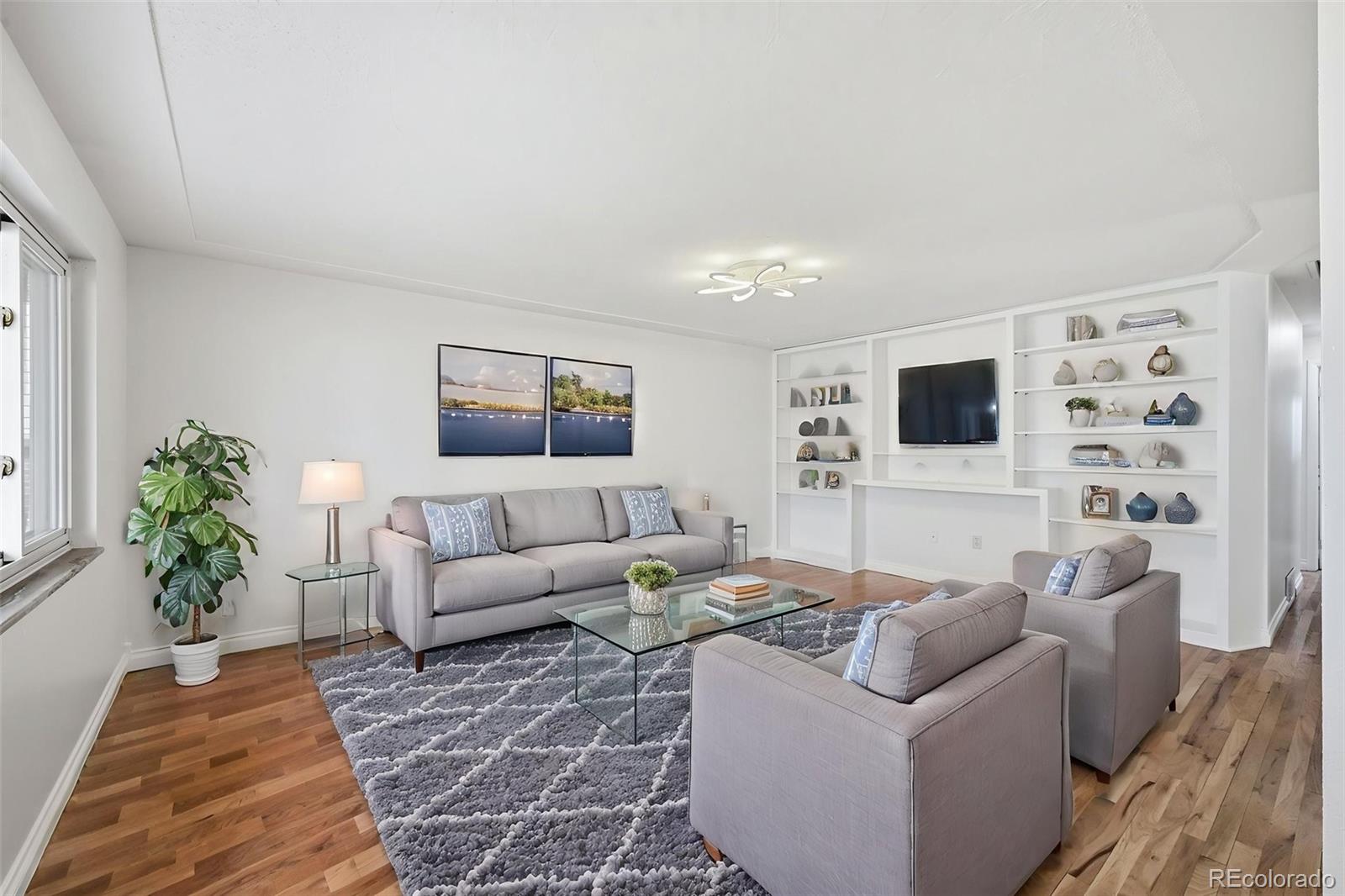 1042 S Holland Court Lakewood CO 80226