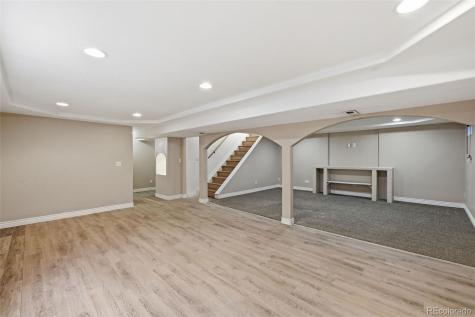 1042 S Holland Court Lakewood CO 80226