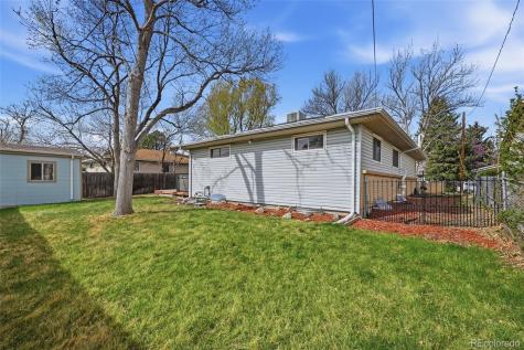 1042 S Holland Court Lakewood CO 80226