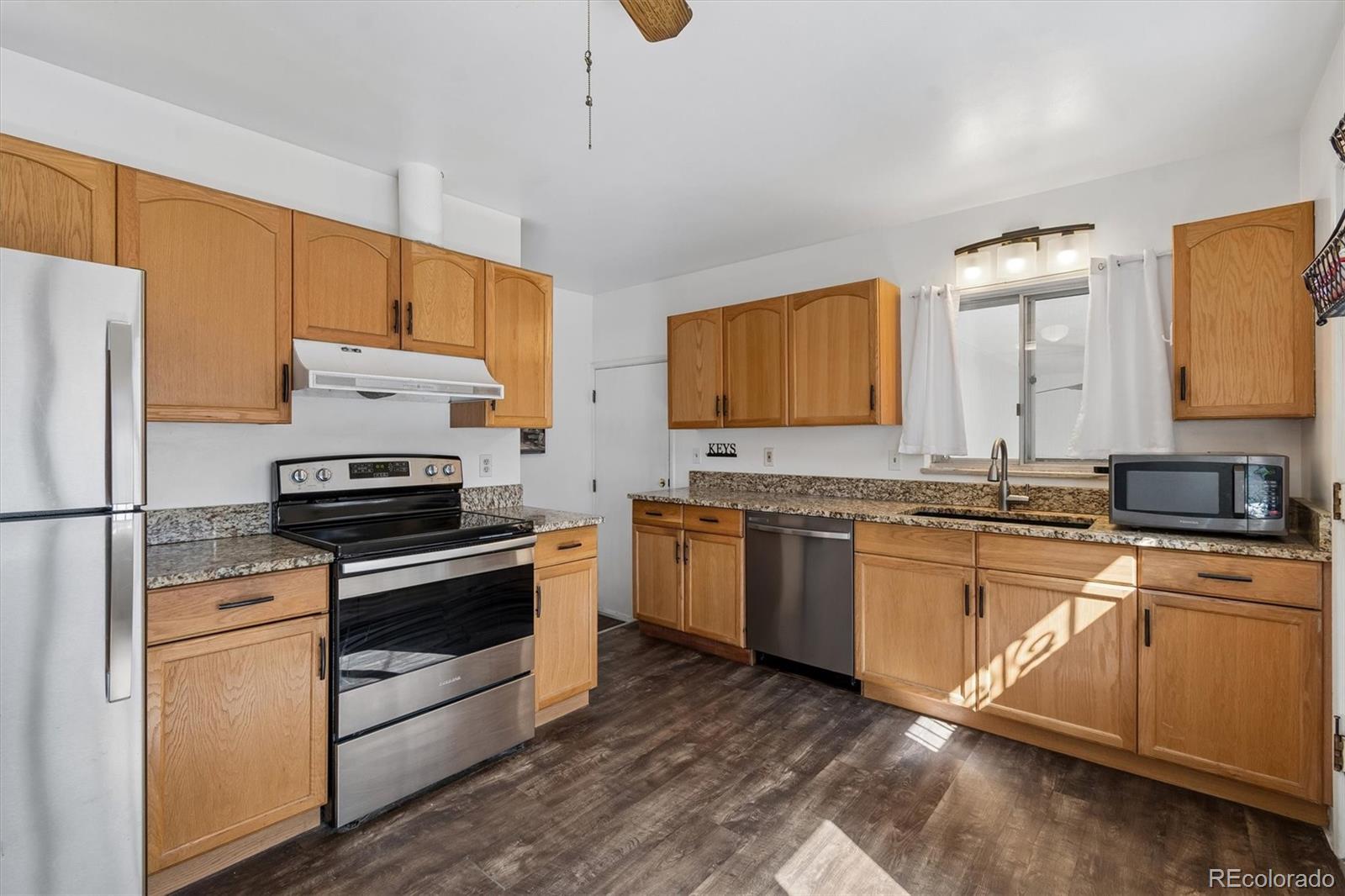1856 S Urban Way Lakewood CO 80228