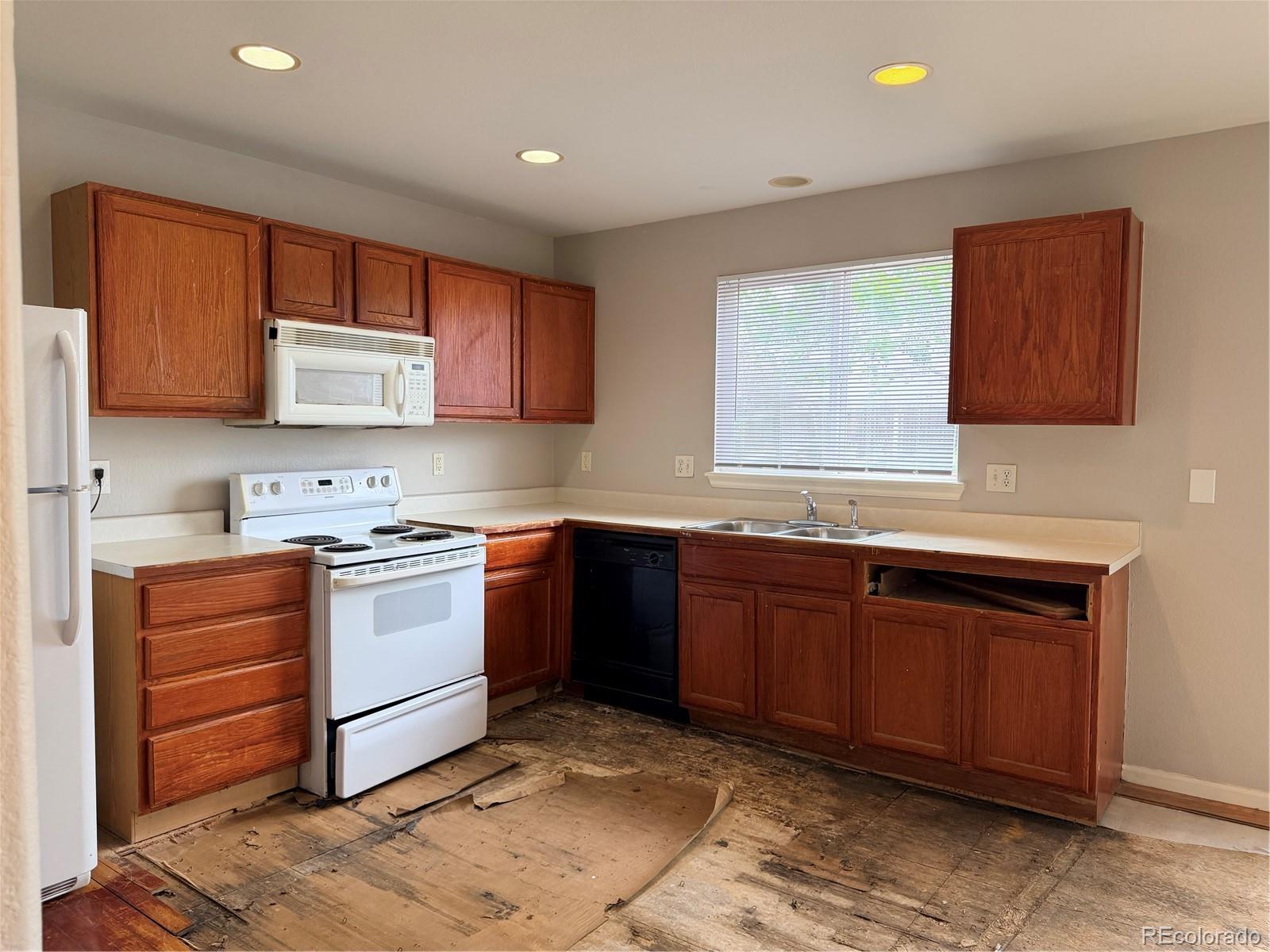 4305 E 94th Place Thornton CO 80229