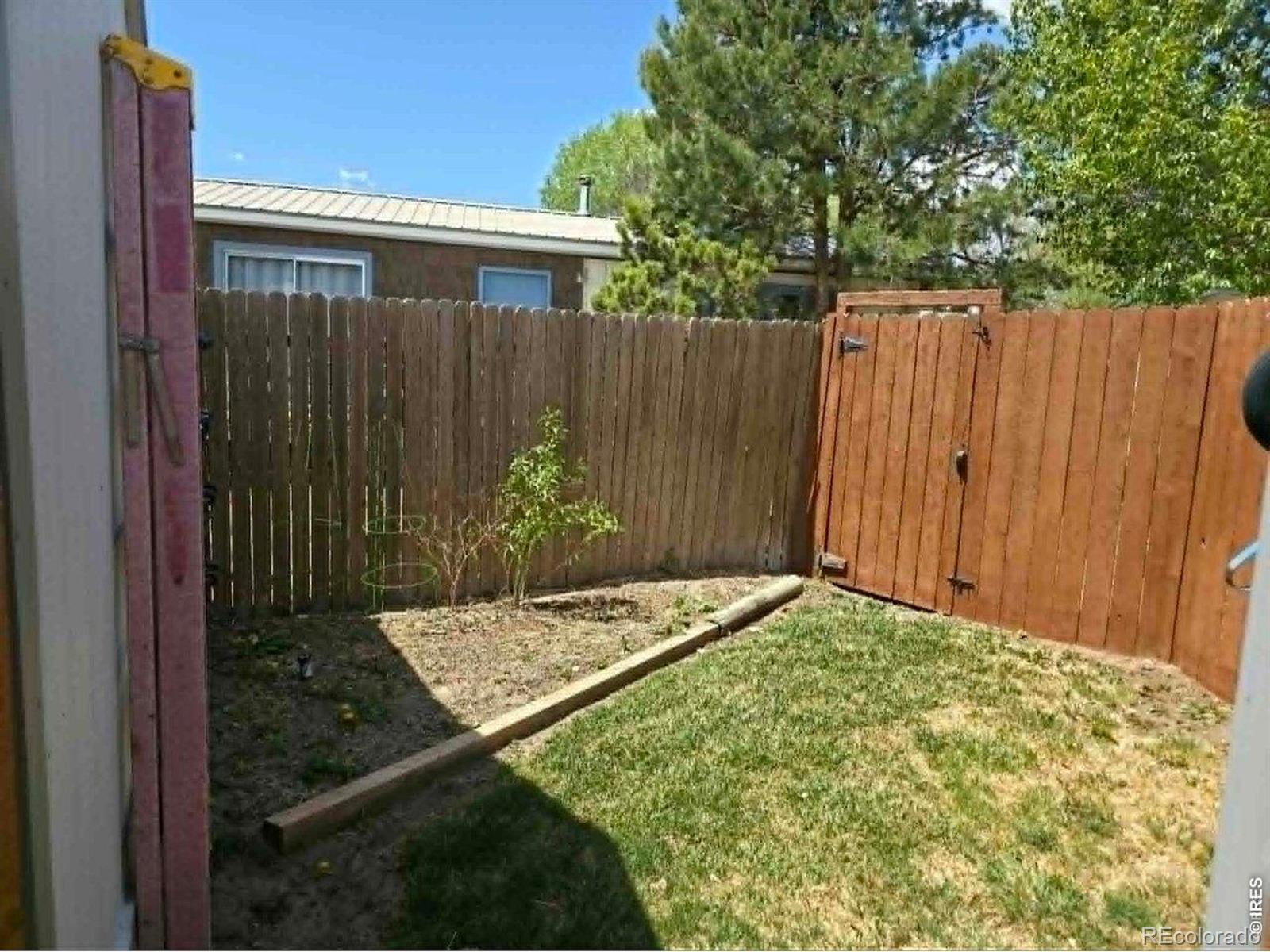 34 Arapaho Weldona CO 80653
