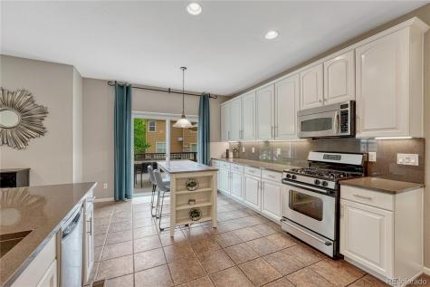 5625 S Buchanan Street Aurora CO 80016