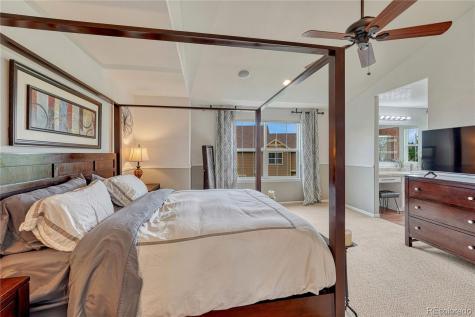 5625 S Buchanan Street Aurora CO 80016