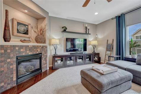 5625 S Buchanan Street Aurora CO 80016