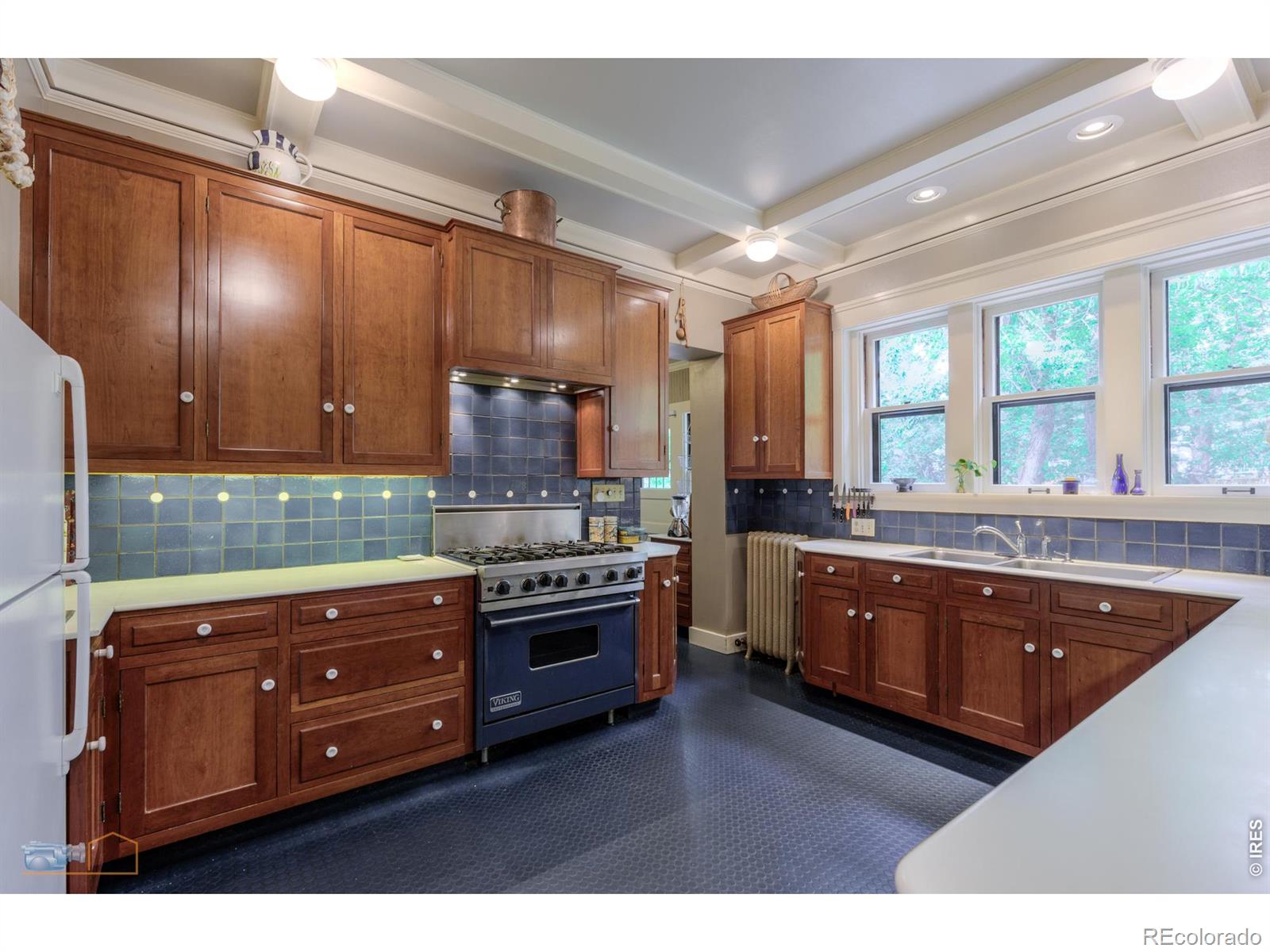 604 Mapleton Avenue Boulder CO 80304