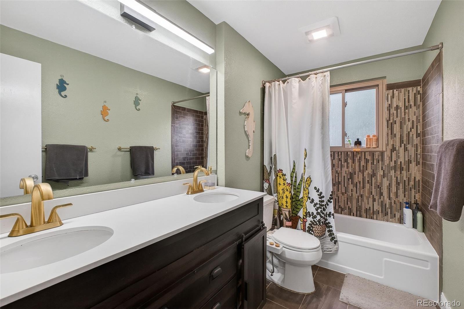2986 S Whiting Way Denver CO 80231