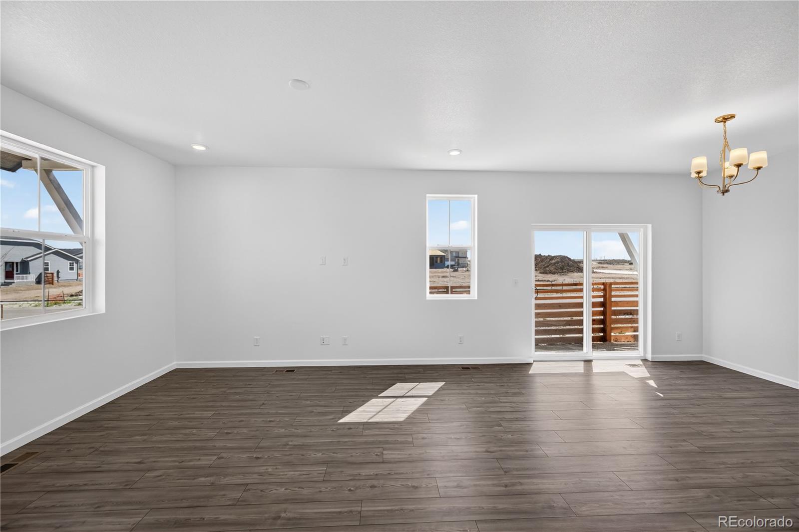 3287 N Duquesne Way Aurora CO 80019