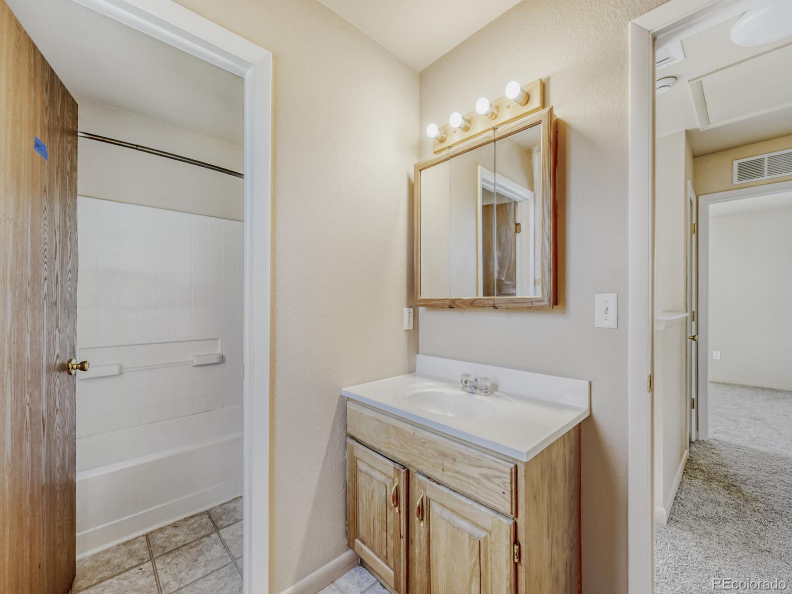23341 E Saratoga Circle Aurora CO 80016