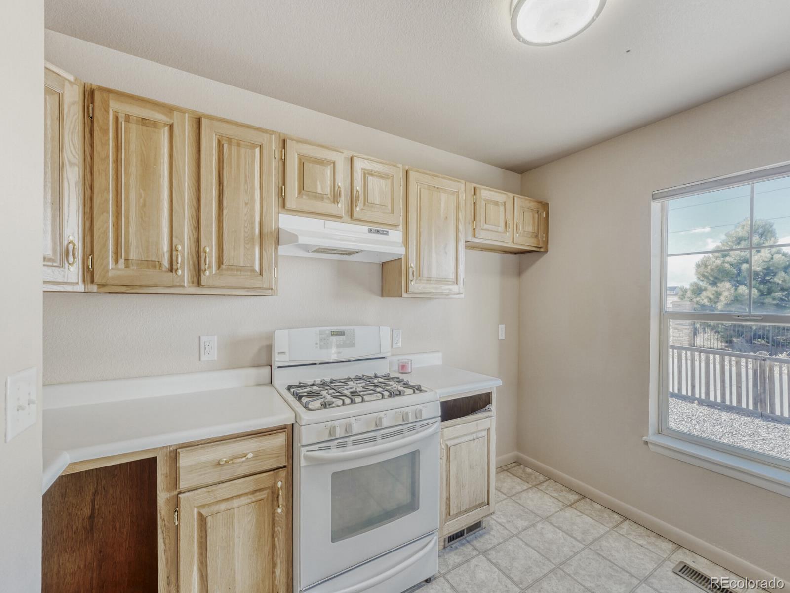 23341 E Saratoga Circle Aurora CO 80016