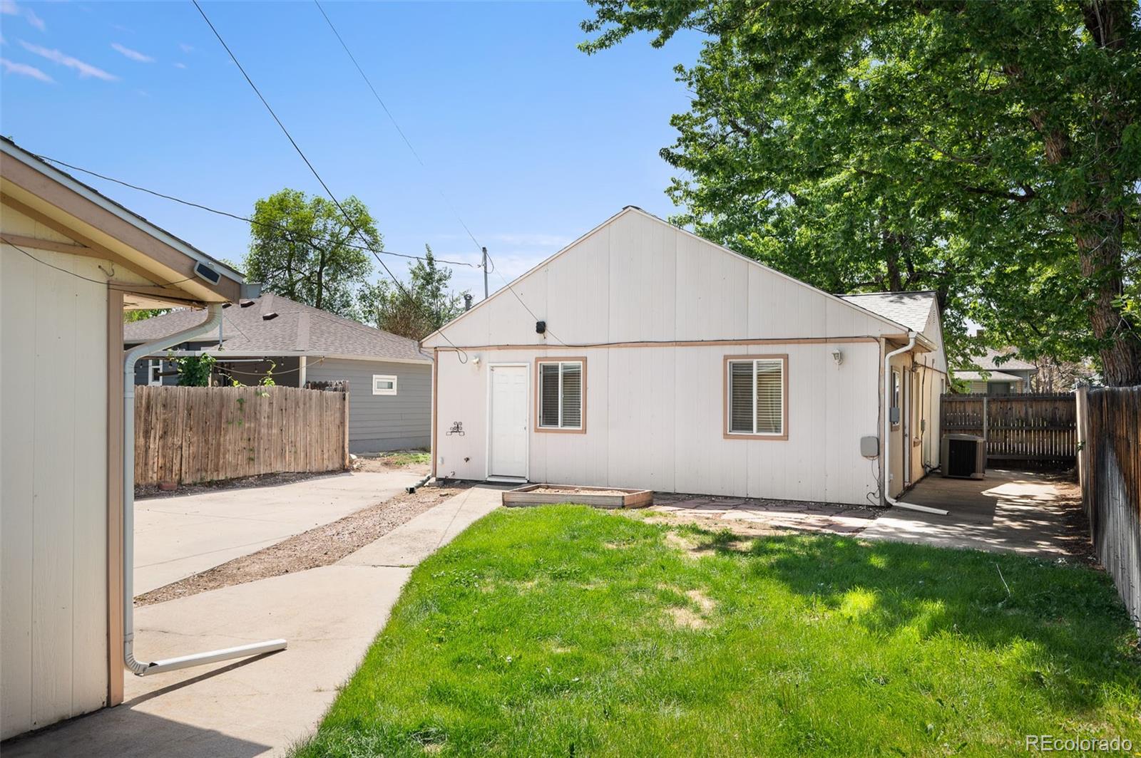 4928 Julian Street Denver CO 80221